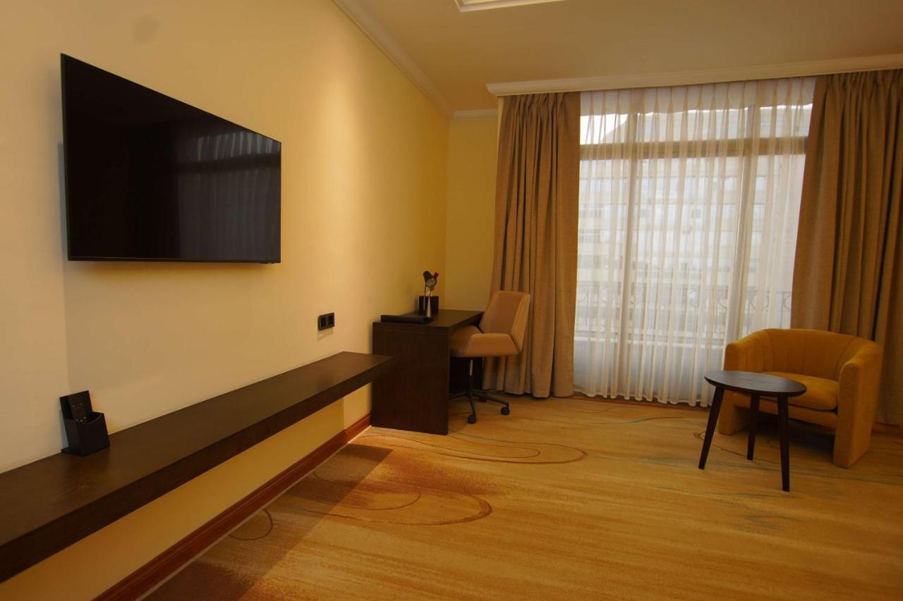 Best Western Premier Dynasty Addis Abeba Exterior foto