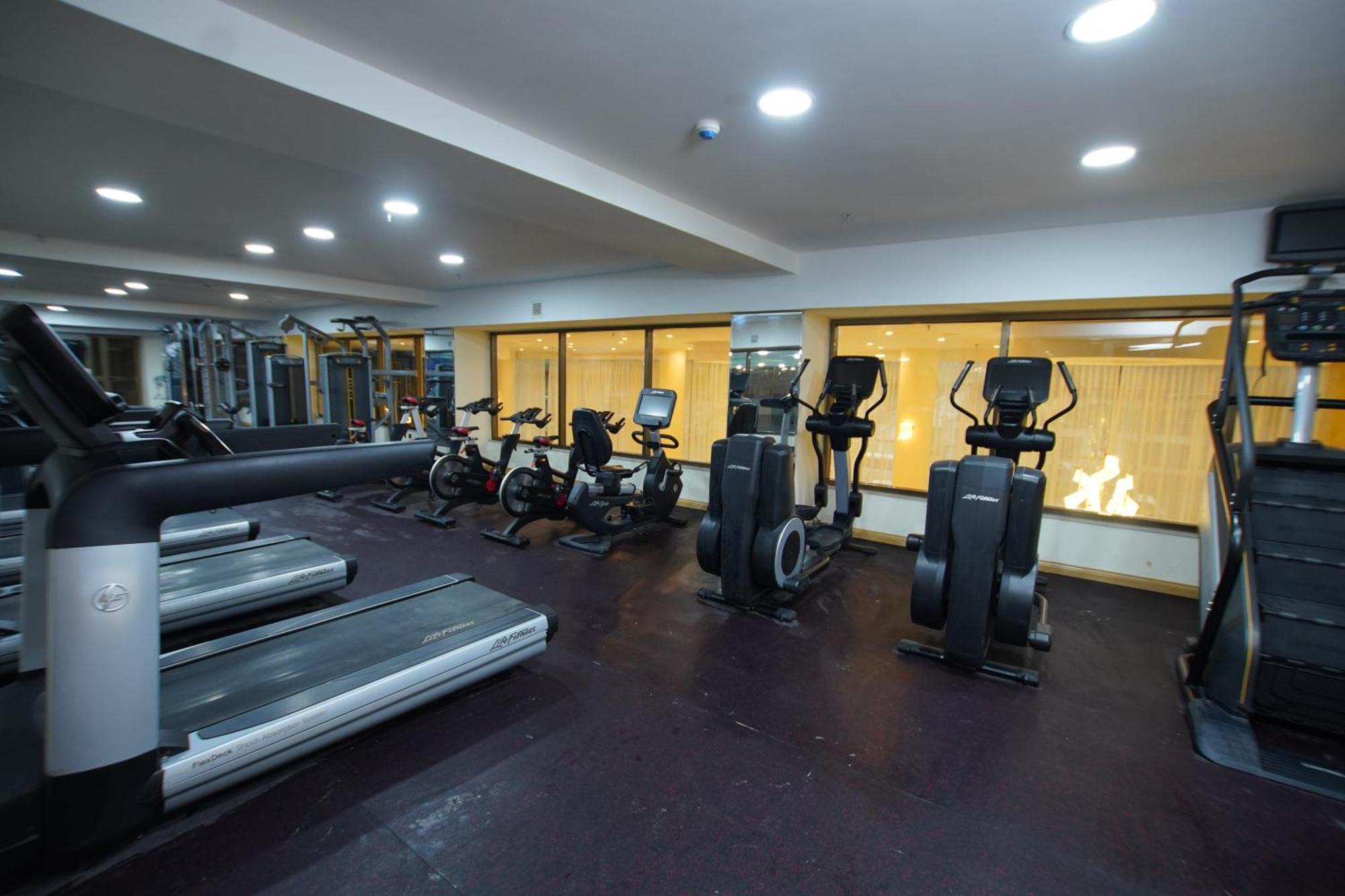 Best Western Premier Dynasty Addis Abeba Exterior foto