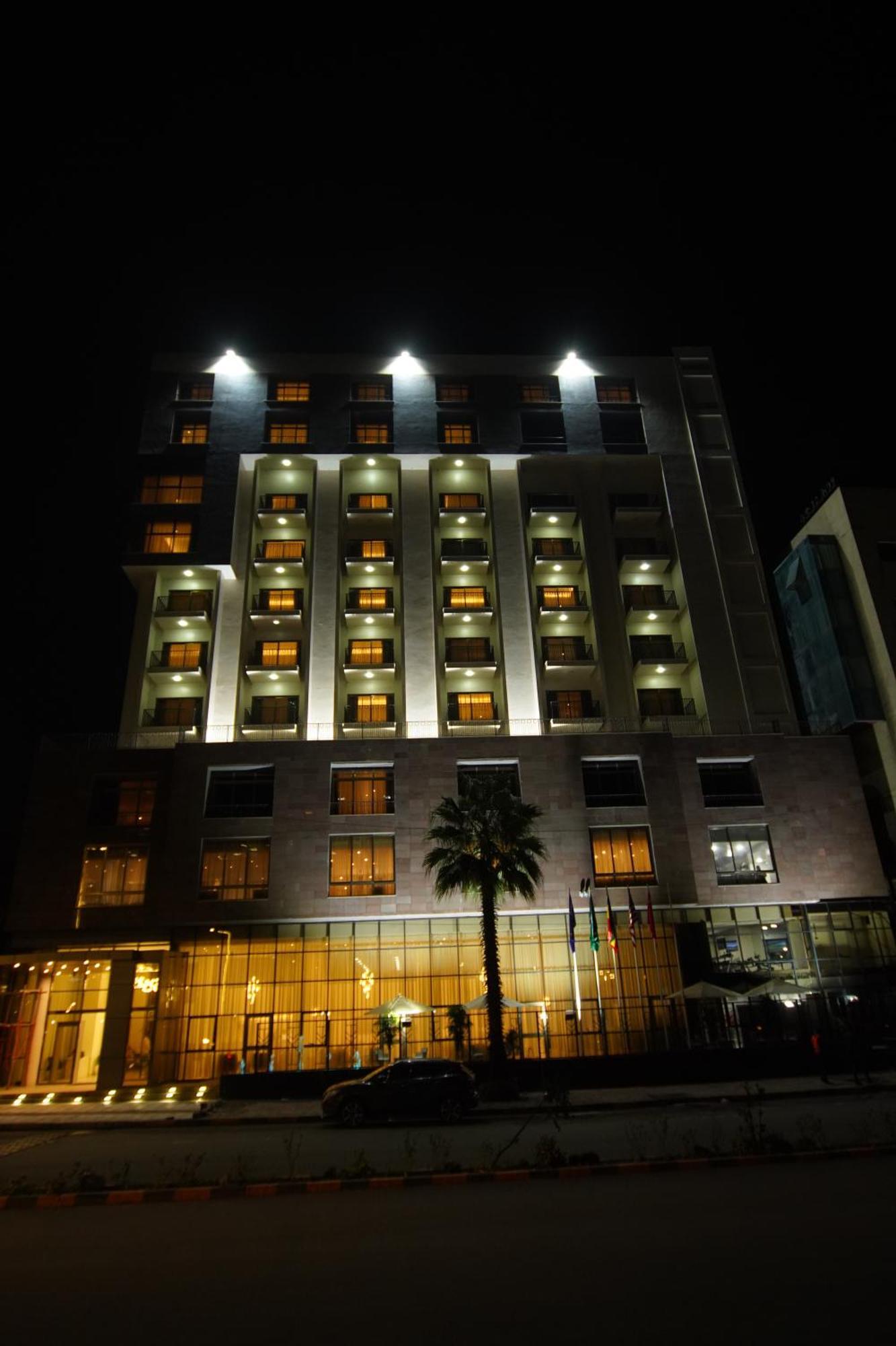Best Western Premier Dynasty Addis Abeba Exterior foto