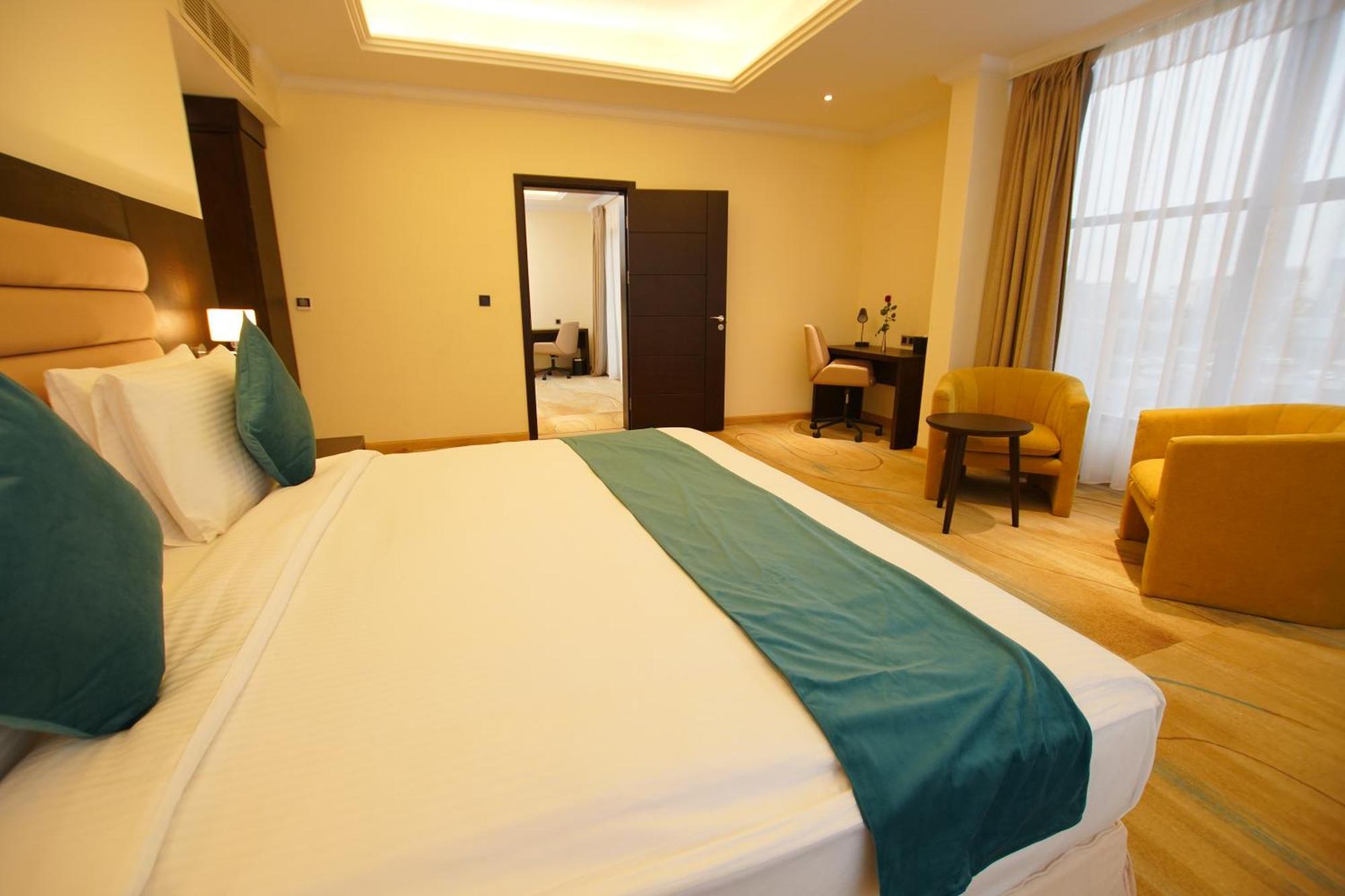 Best Western Premier Dynasty Addis Abeba Exterior foto